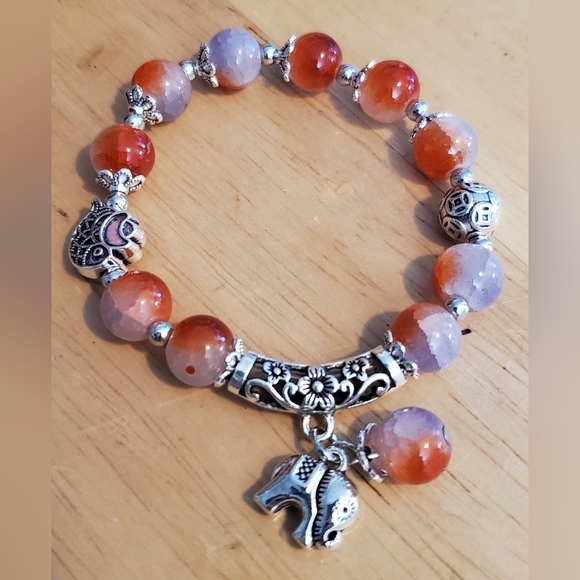 Genuine Stone Beaded Silvertone Elephant Charm Bracelet - Picture 3 of 6